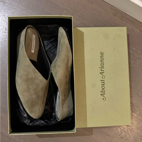 About Arianne Bao Slippers - Picture 7 of 7